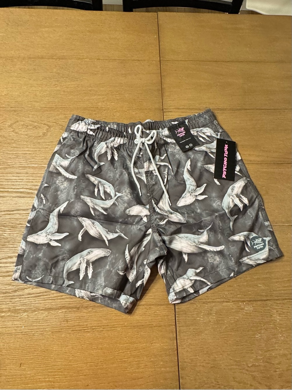 NWT Psycho Tuna Men’s Gray Whale Print Swim Trunks